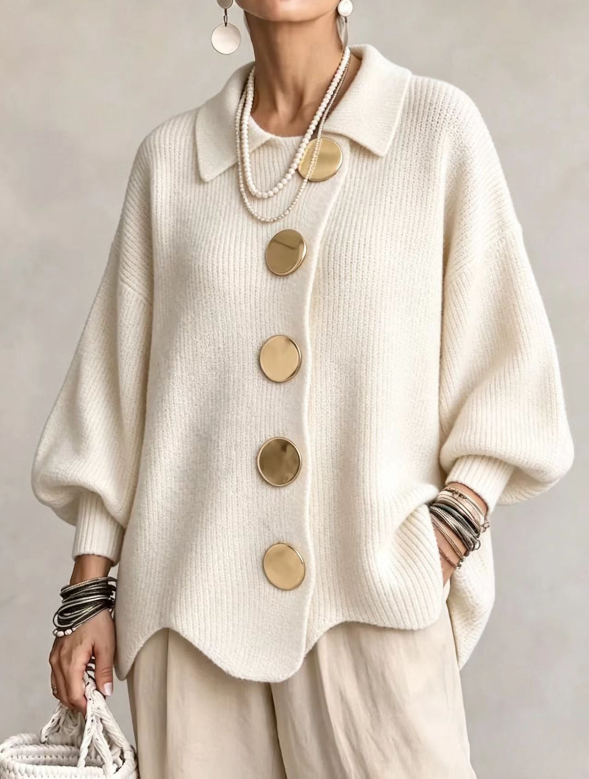 Isadora - Cárdigan Oversize de Punto con Botones Dorados