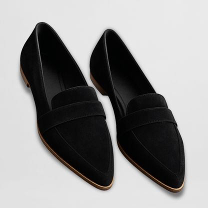 Valeria – Mocasines Elegantes de Ante con Punta Fina